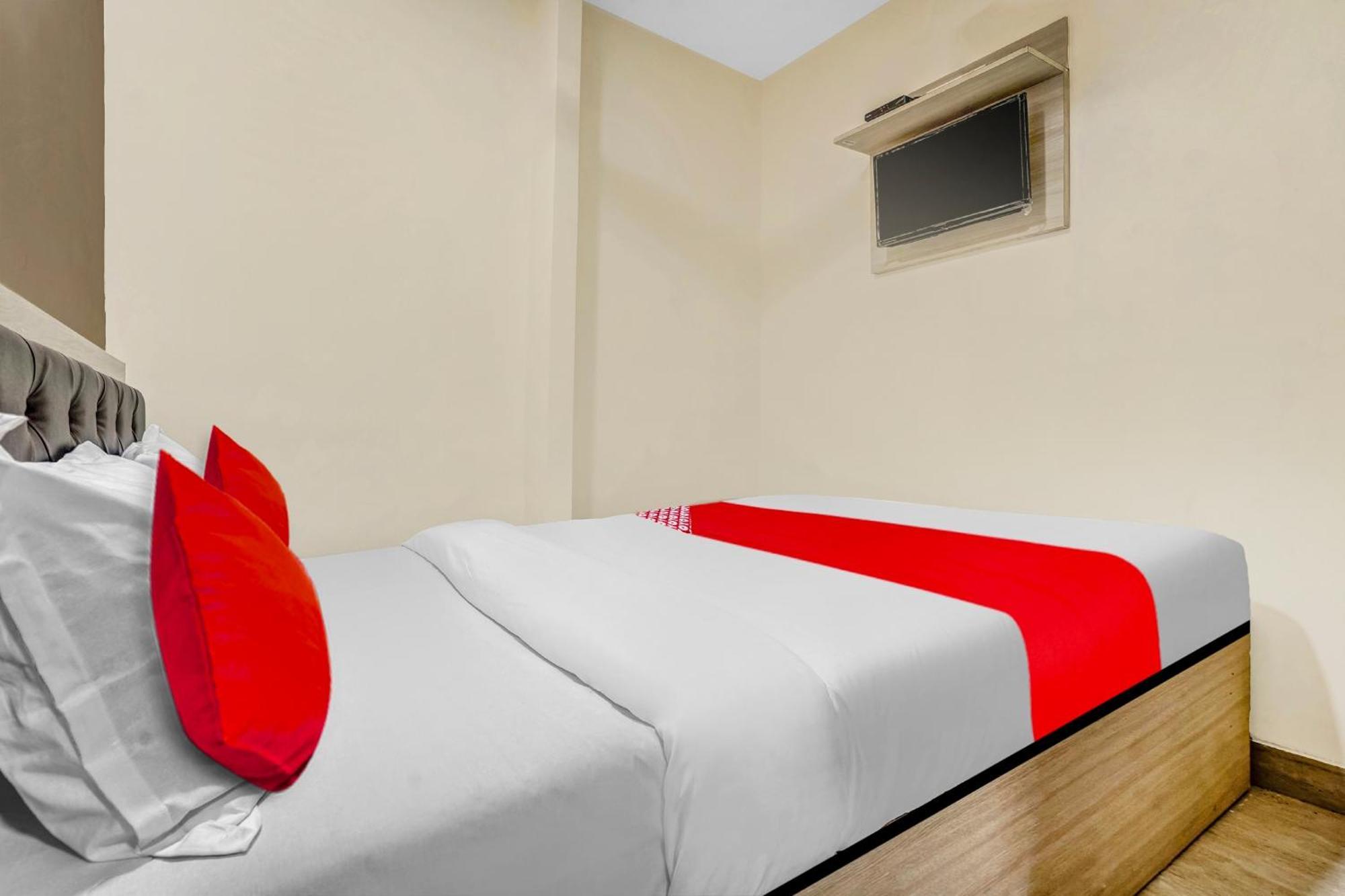 Hotel O Relax Palace Βομβάη Εξωτερικό φωτογραφία