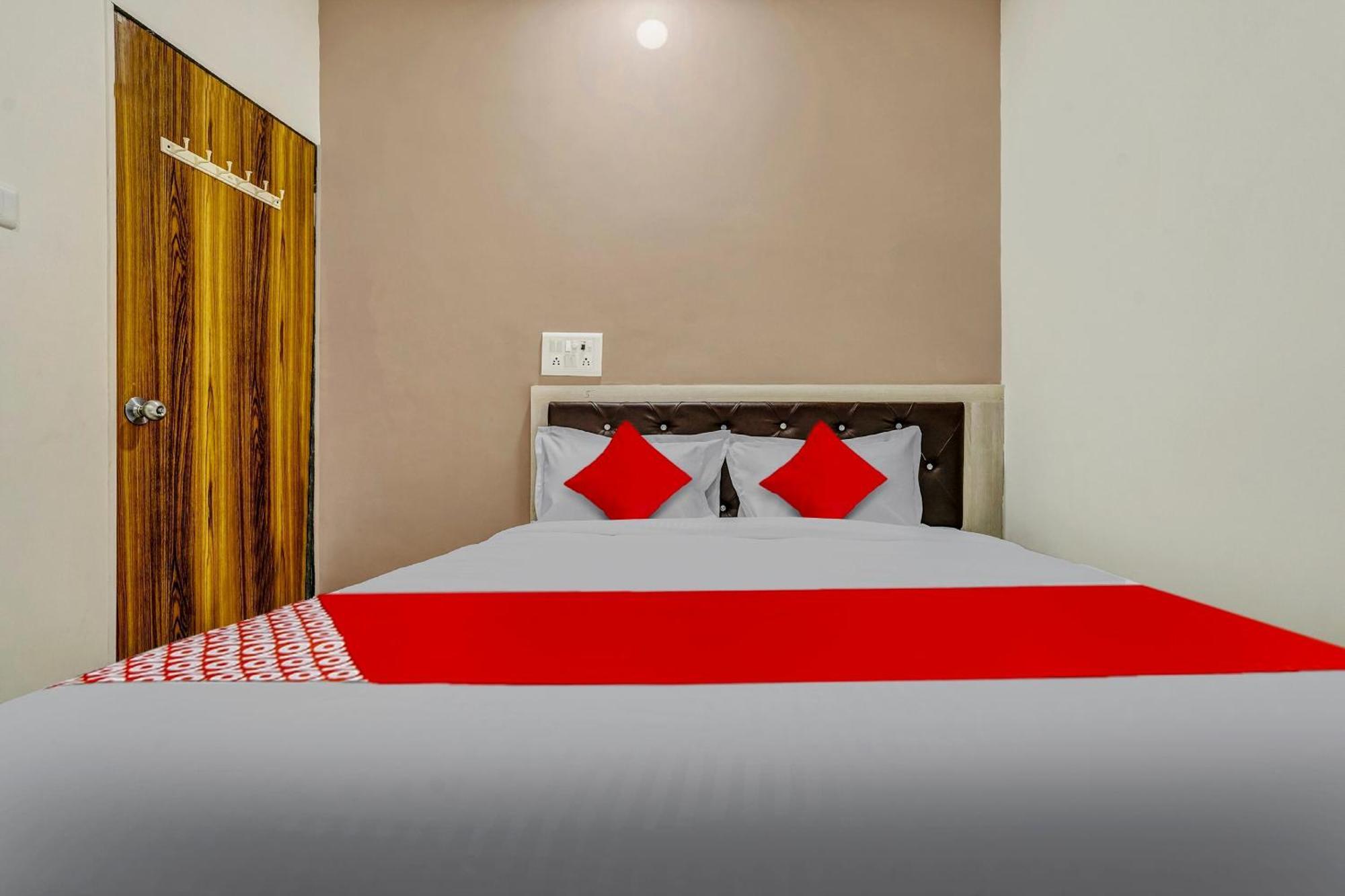 Hotel O Relax Palace Βομβάη Εξωτερικό φωτογραφία