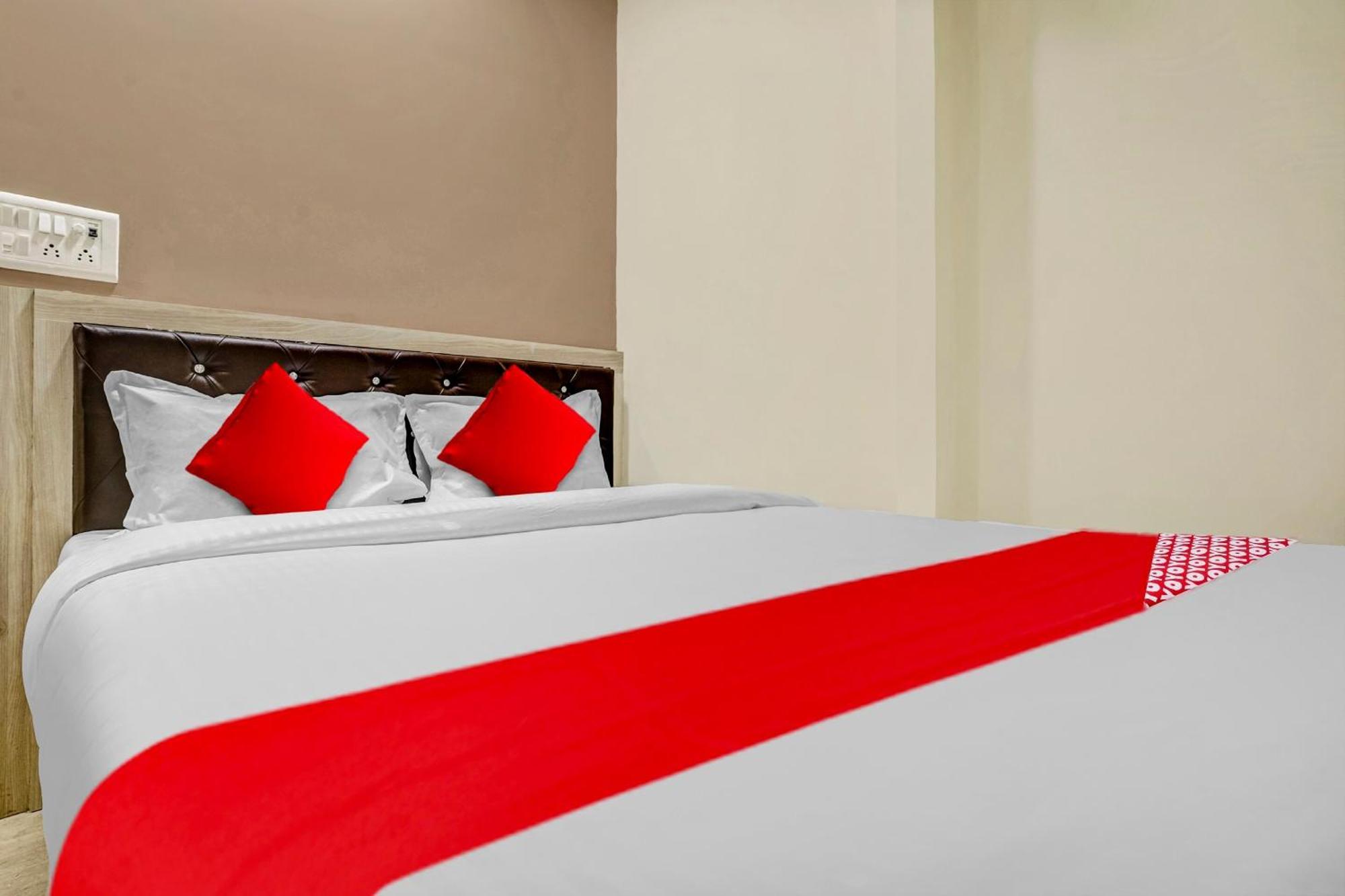 Hotel O Relax Palace Βομβάη Εξωτερικό φωτογραφία